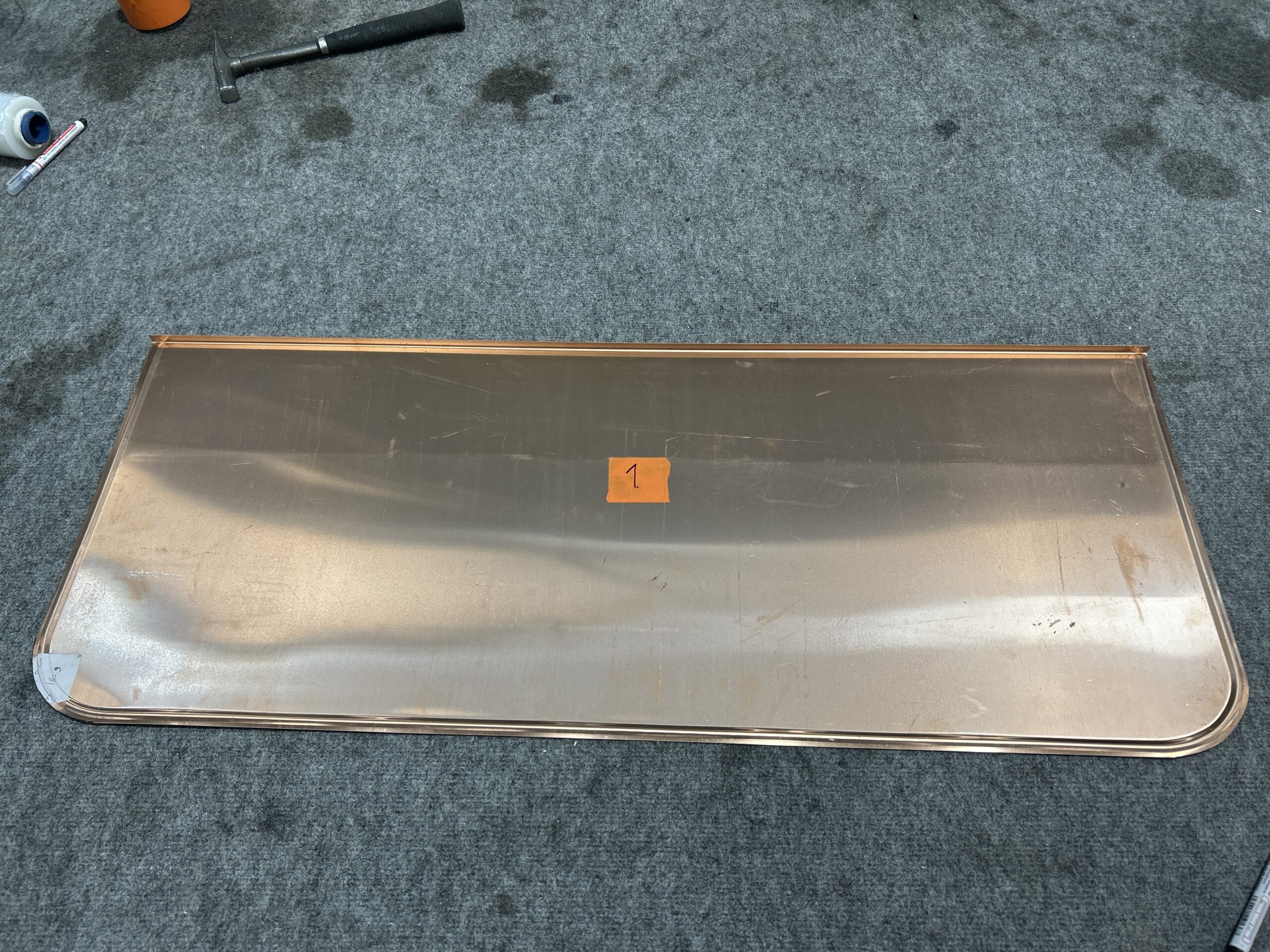 Takaneduspelti 1000mm x 400mm (Outlet)